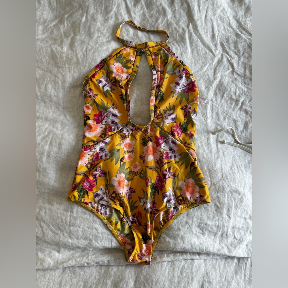 Beach Riot Yellow Floral One Piece - Picture 4 of 7